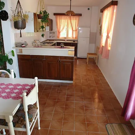 Robinson Karmen Appartement Blato (Korcula)